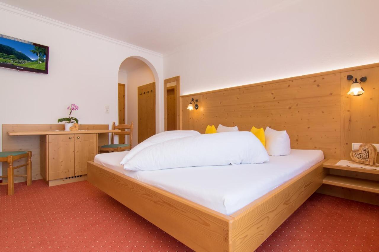 Pension Am Rain Neustift im Stubaital Exterior foto