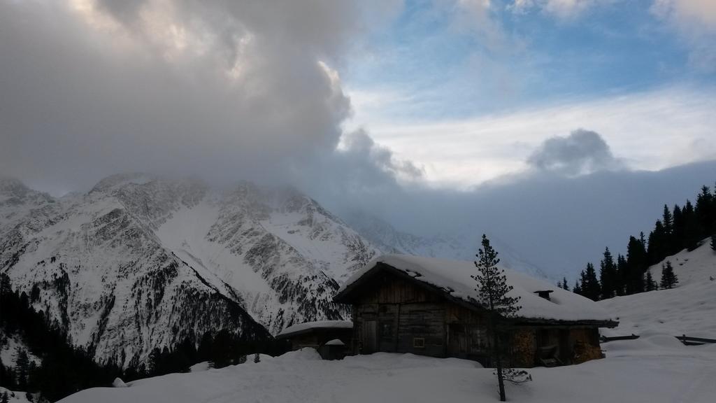 Pension Am Rain Neustift im Stubaital Exterior foto